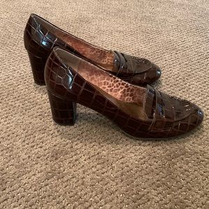 Chunky Heels in Brown